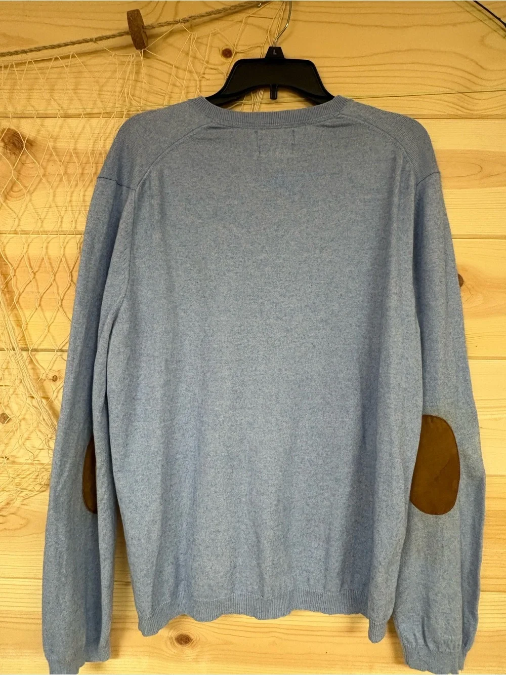 Banana Republic Men’s Light Blue V-Neck Sweater